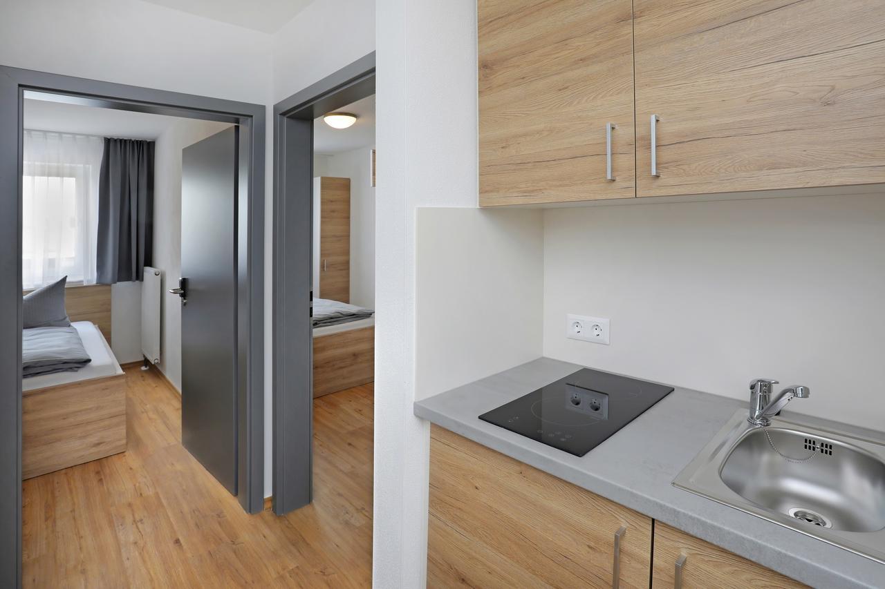 Easy Sleep Apartmenthotel Эргольдинг Экстерьер фото
