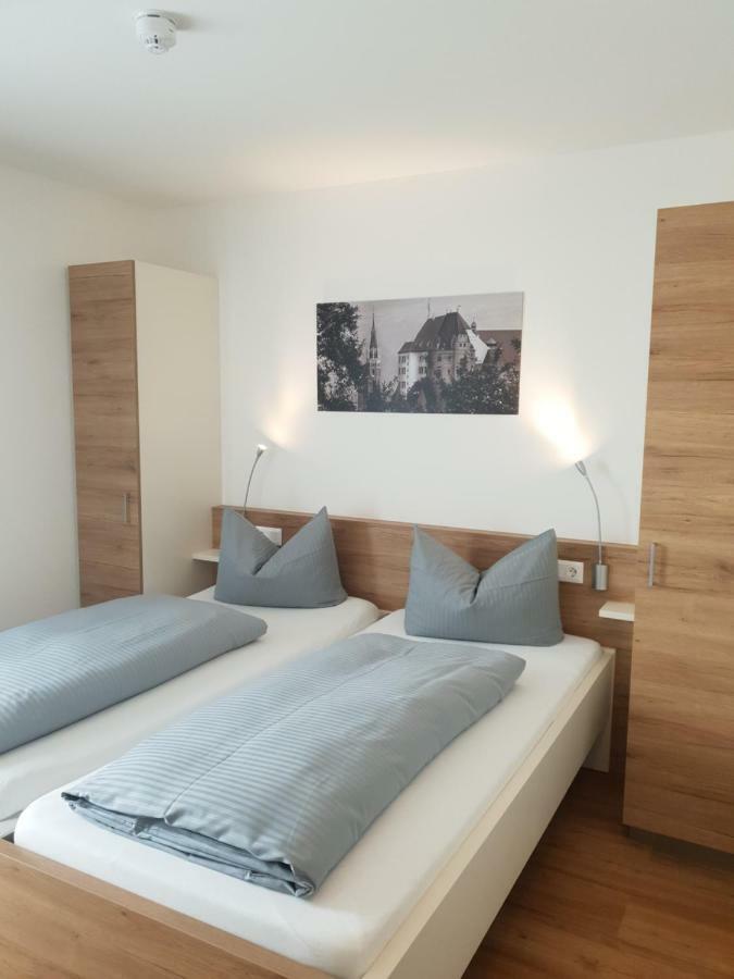 Easy Sleep Apartmenthotel Эргольдинг Экстерьер фото