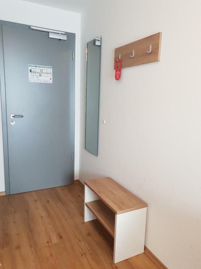 Easy Sleep Apartmenthotel Эргольдинг Экстерьер фото